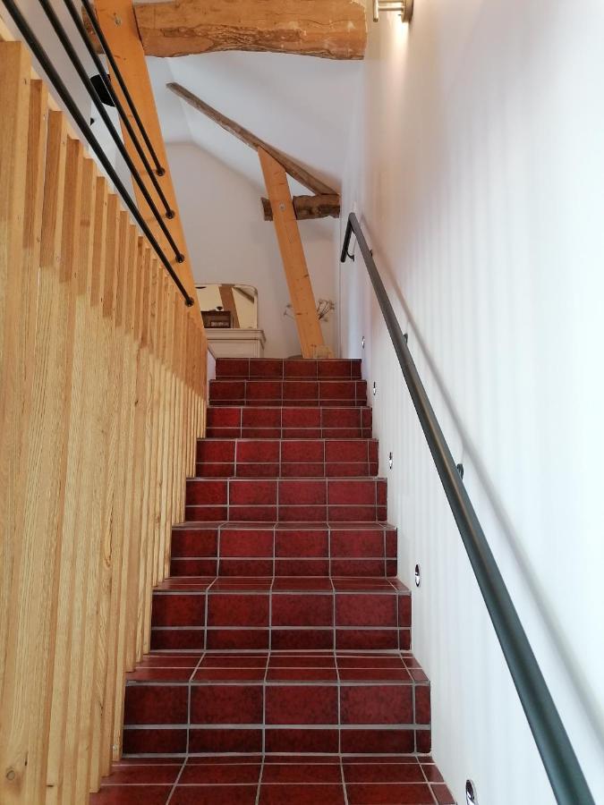 Maison Renovee En Pierres Sejour Spacieux Avec Jardin Et Terrasse Amenagee Pres Omaha Beach & Bayeux A 5Mn De La Mer Tous Commerces Commes Eksteriør bilde