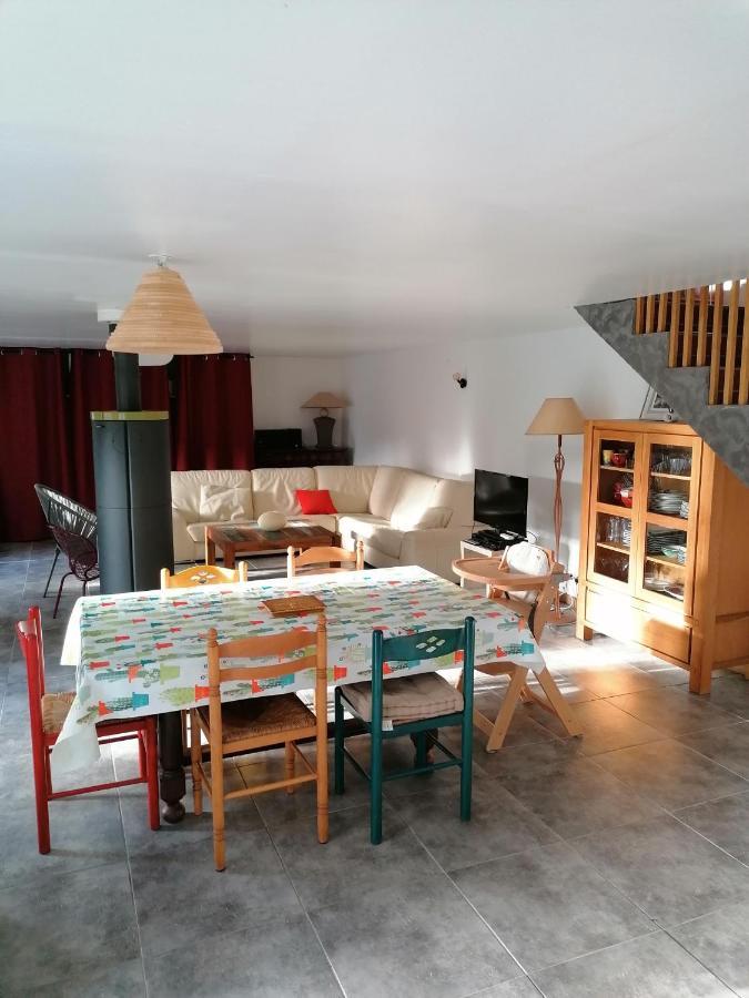 Maison Renovee En Pierres Sejour Spacieux Avec Jardin Et Terrasse Amenagee Pres Omaha Beach & Bayeux A 5Mn De La Mer Tous Commerces Commes Eksteriør bilde